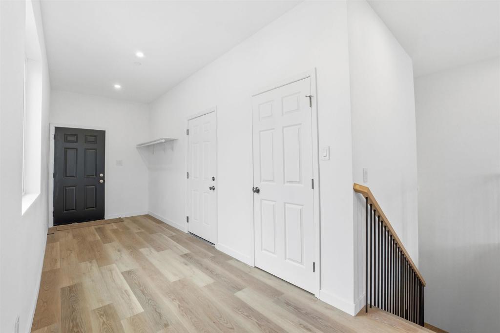 490 Lado De Loma Dr #1-4 Property Photo 7