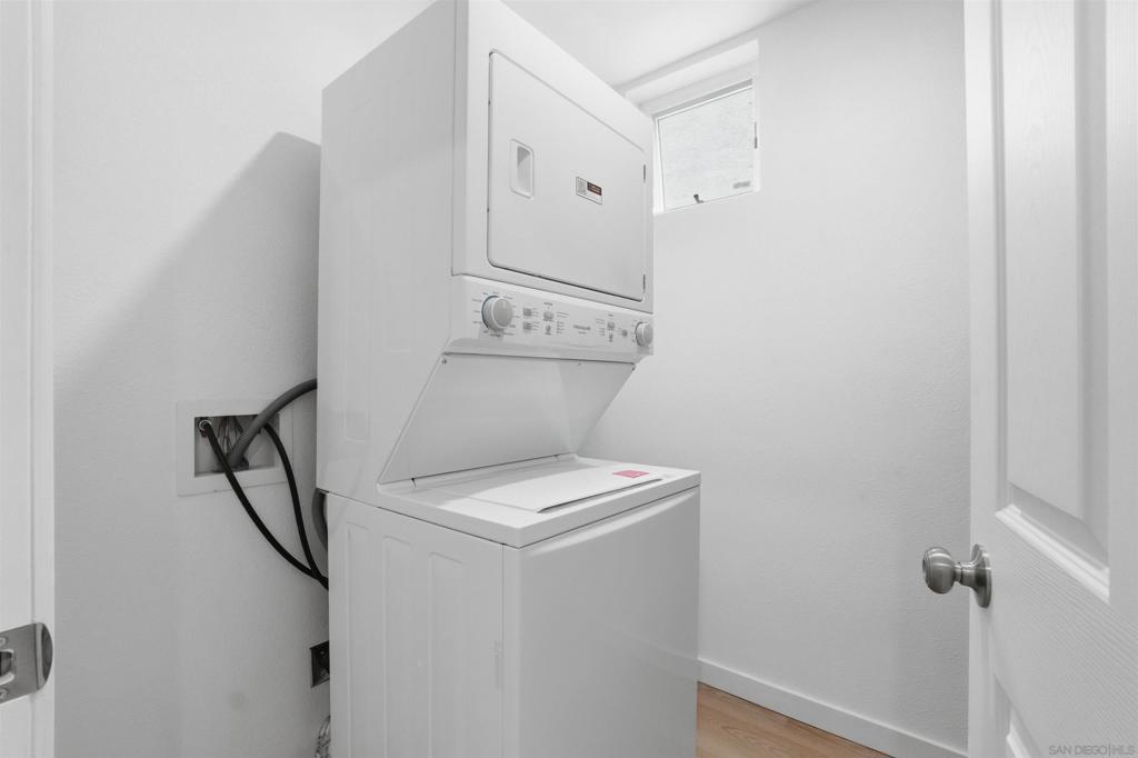 490 Lado De Loma Dr #1-4 Property Photo 22