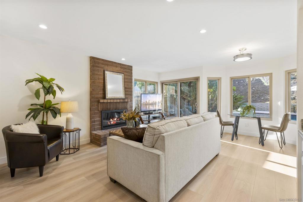 9720 Graceland Way Property Photo 13