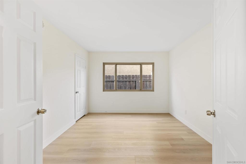 9720 Graceland Way Property Photo 16