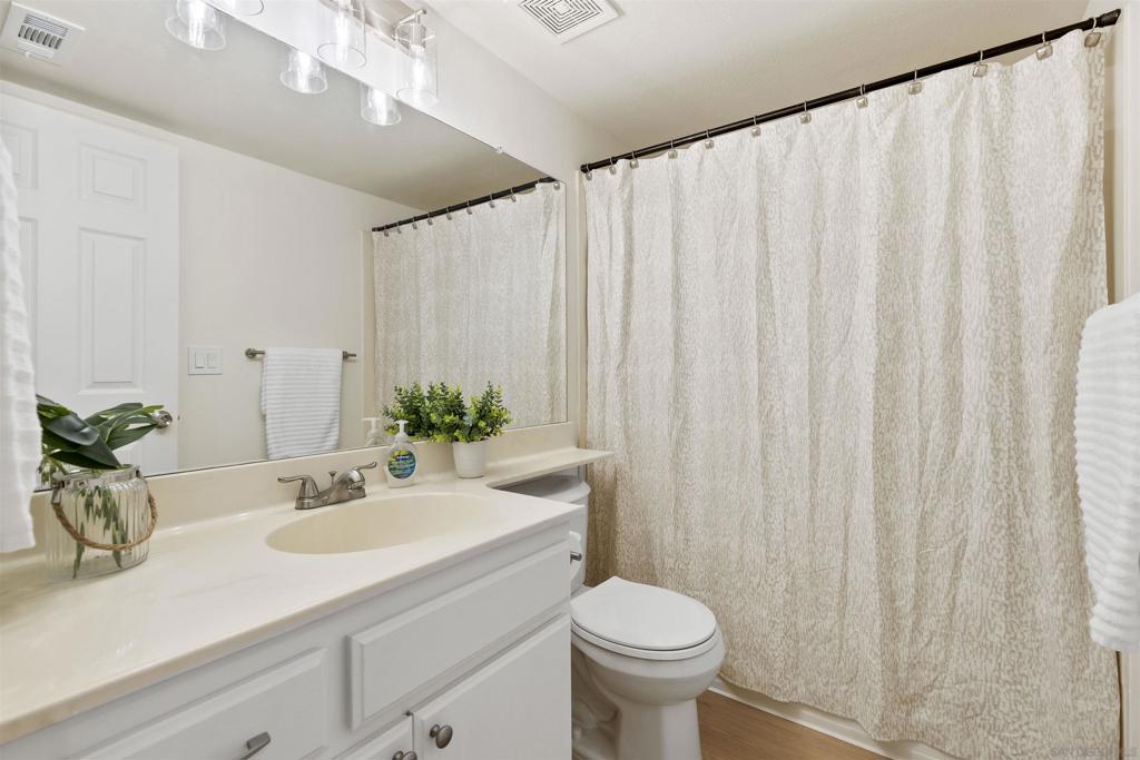 9720 Graceland Way Property Photo 17