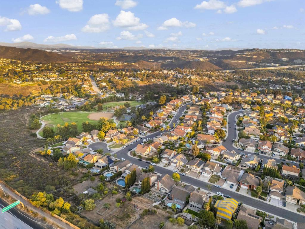 9720 Graceland Way Property Photo 36