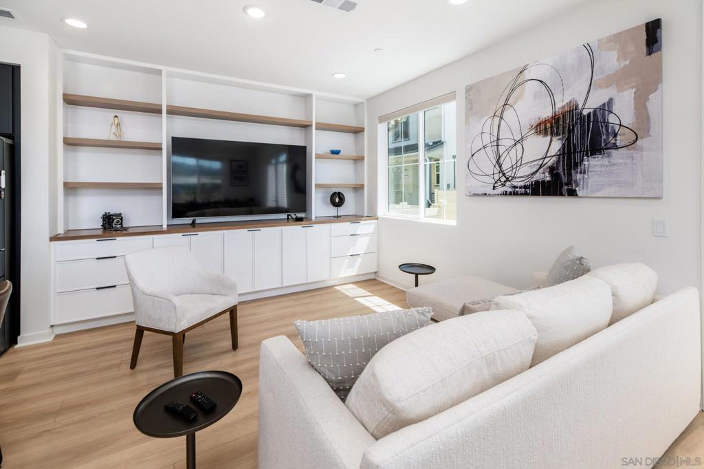 32395 Tannat Dr Property Photo 1