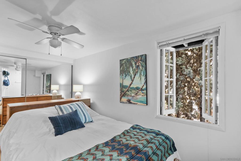 4109 4111 Ibis Street Property Photo 16