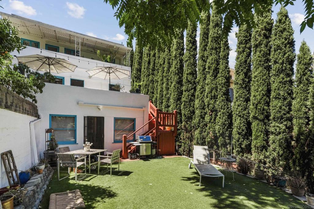 4109 4111 Ibis Street Property Photo 39