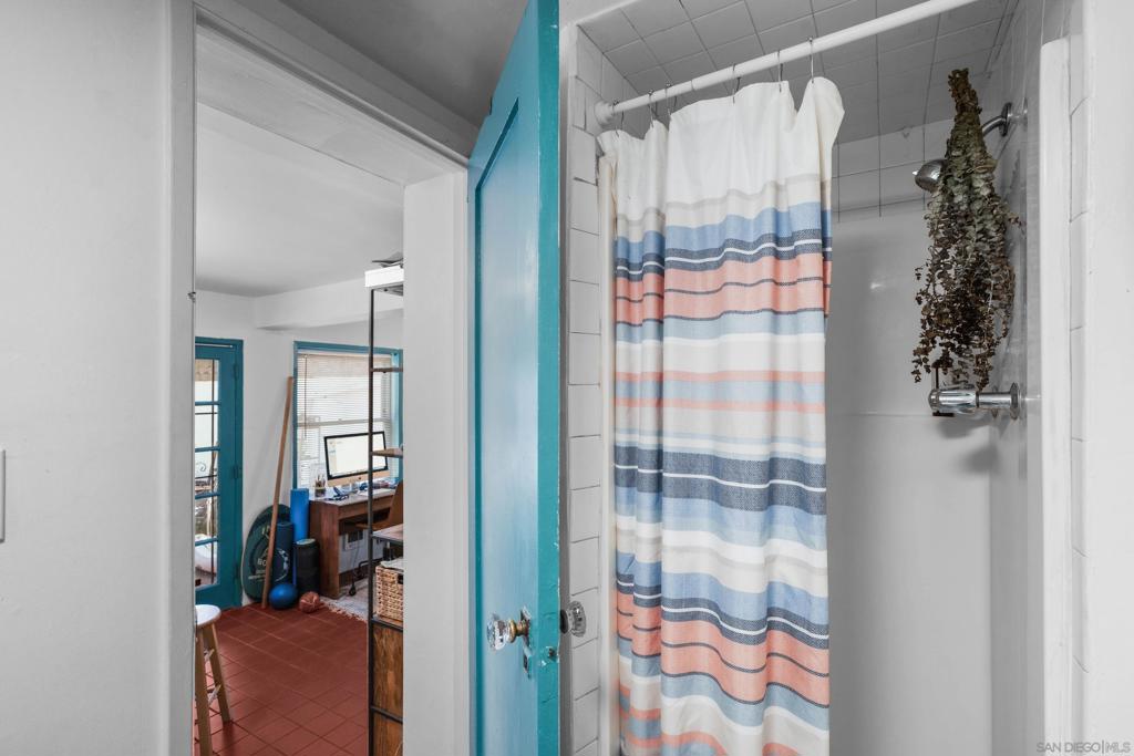 4109 4111 Ibis Street Property Photo 45