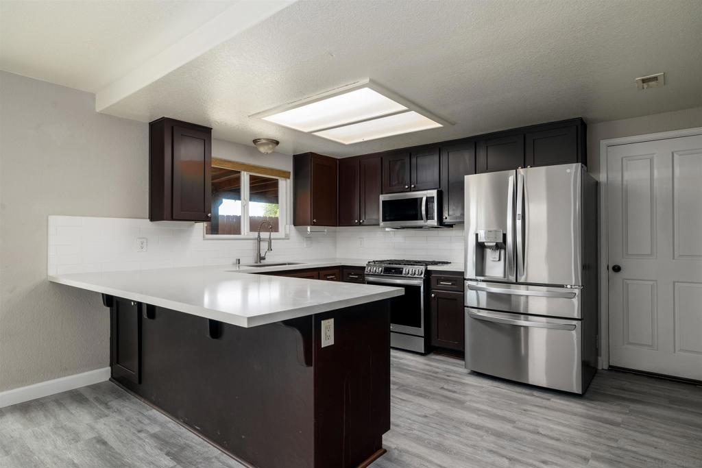7083 Berry Park Ln Property Photo 12