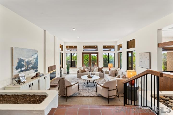 3253 Yucca Terrace Property Photo 6