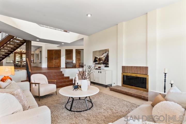 3253 Yucca Terrace Property Photo 8