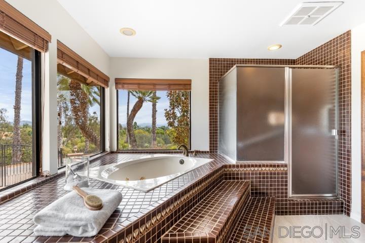 3253 Yucca Terrace Property Photo 34