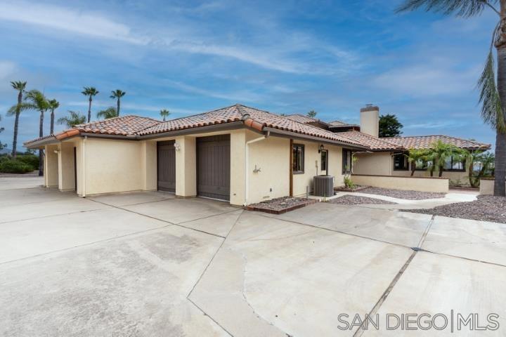 3253 Yucca Terrace Property Photo 48