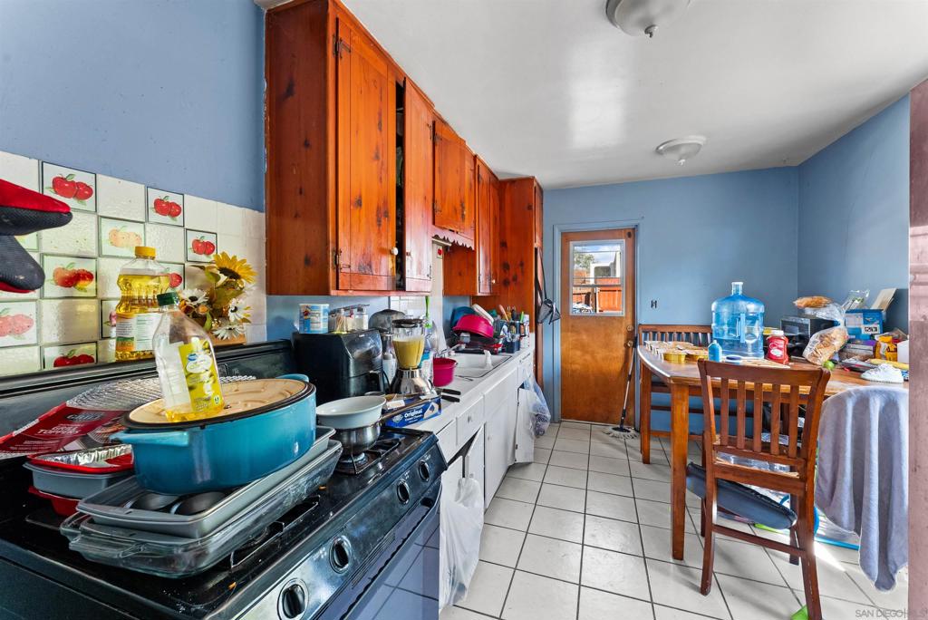 2673 Massachusetts Ave Property Photo 22