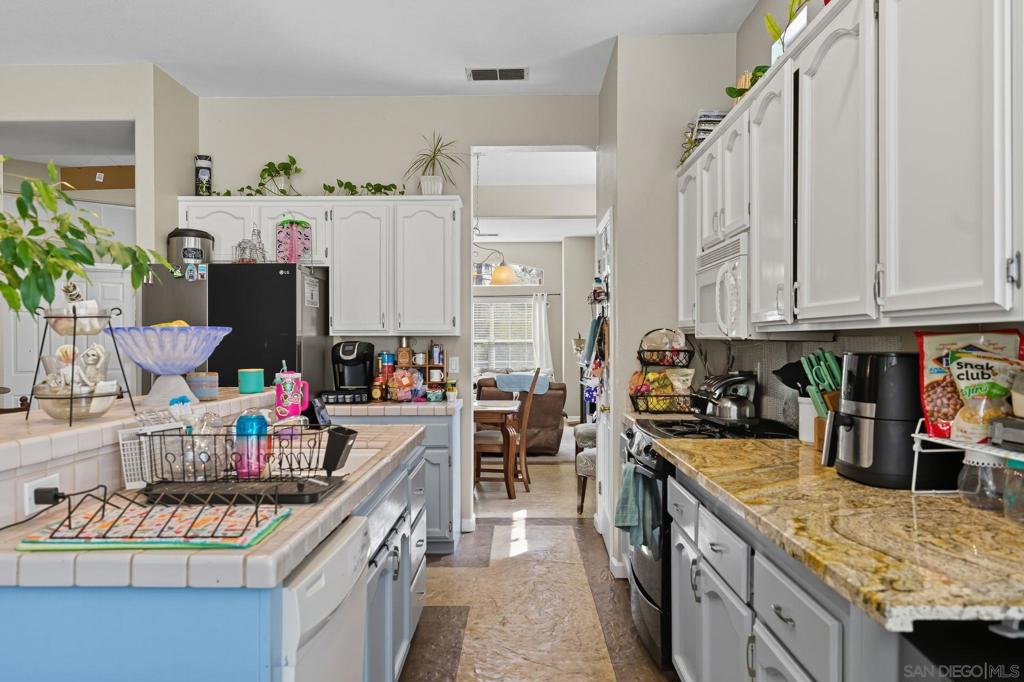 5112 Stratton Ct Property Photo 14
