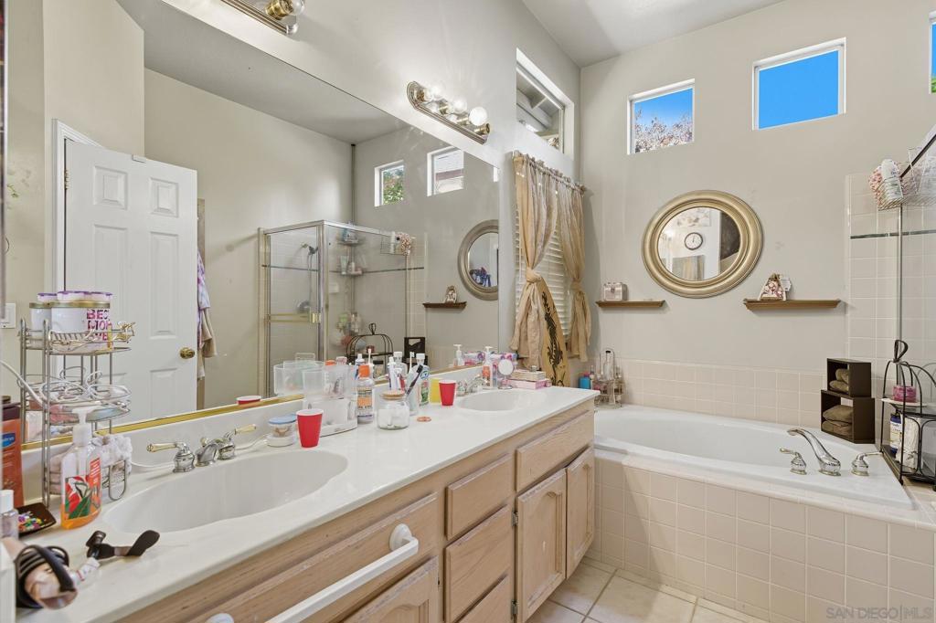 5112 Stratton Ct Property Photo 19