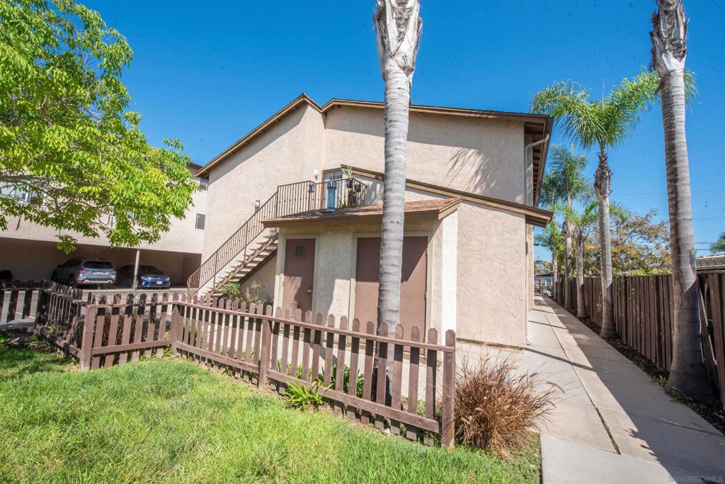 3295 Ocean View Blvd 30 Property Photo 1