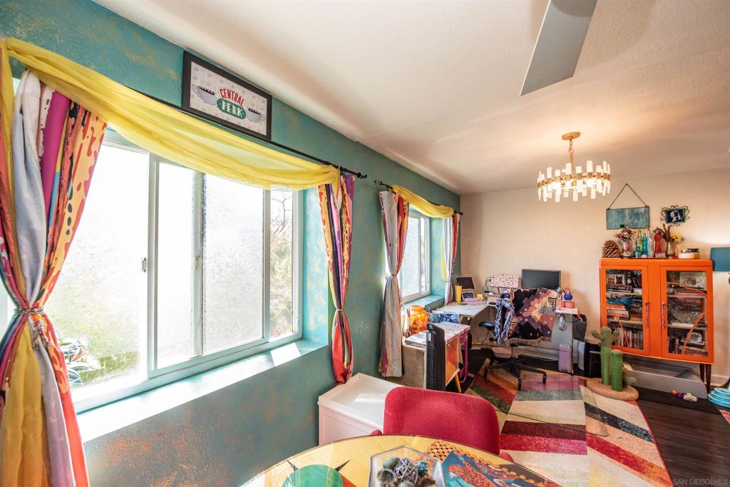 3295 Ocean View Blvd 30 Property Photo 8