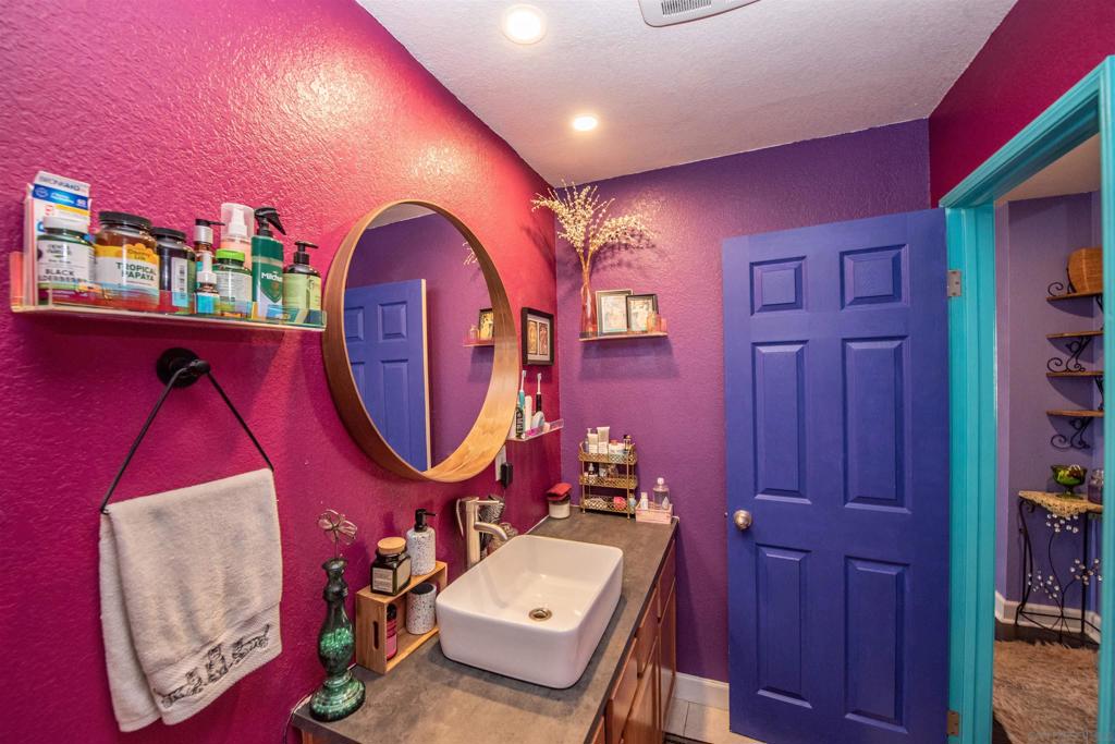 3295 Ocean View Blvd 30 Property Photo 25