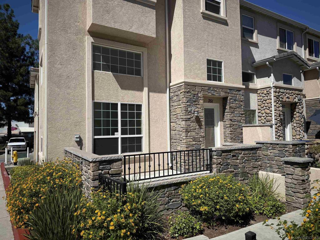 351 Connecticut Property Photo 1