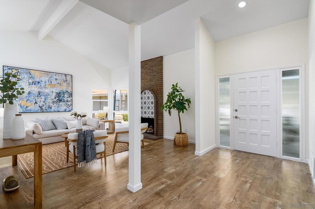 16556 Gabarda Rd Property Photo 9