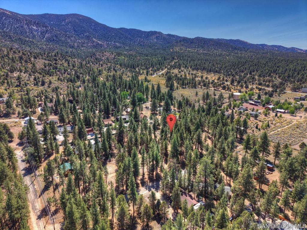 2161 Glencove Ln Property Photo 4