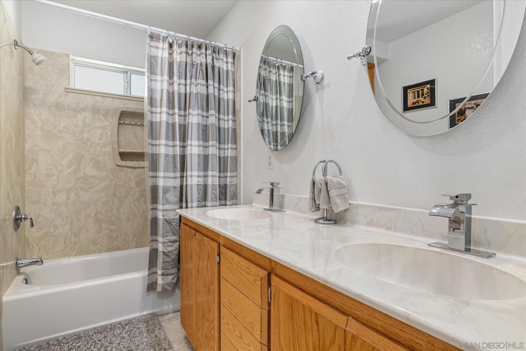 9731 Lakeview Rd Property Photo 15