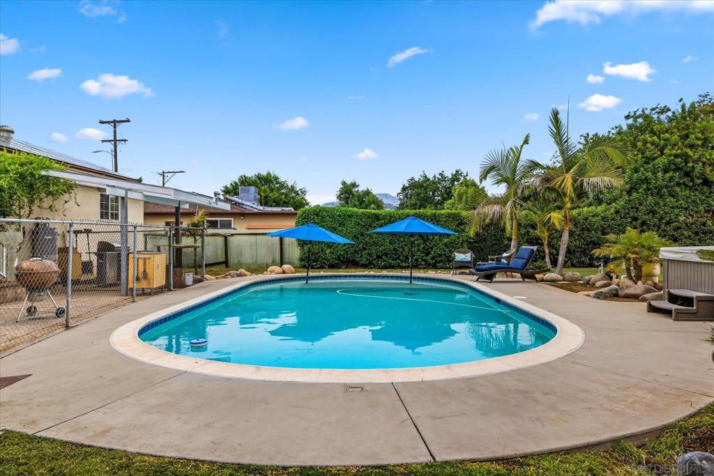 9731 Lakeview Rd Property Photo 30