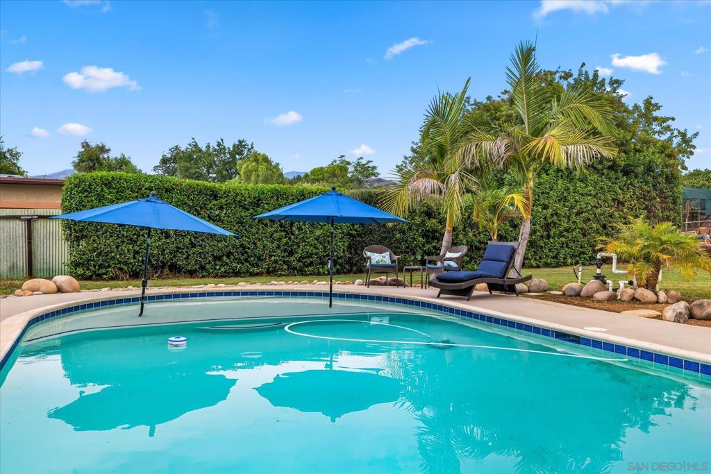 9731 Lakeview Rd Property Photo 31