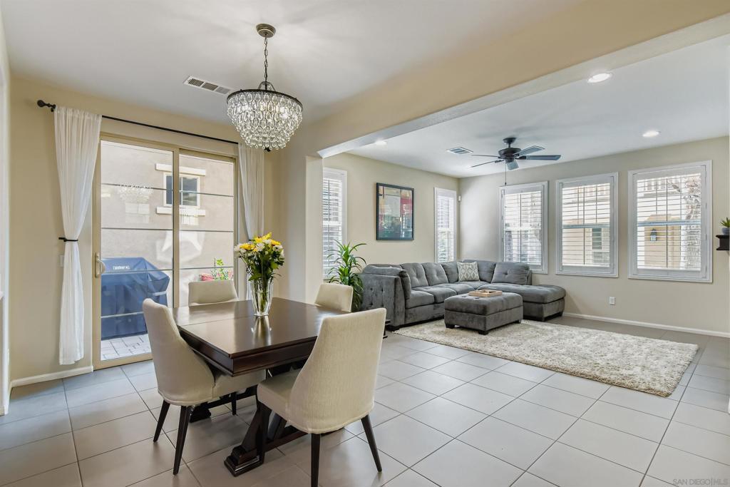 1824 Cyan Ln Property Photo 5