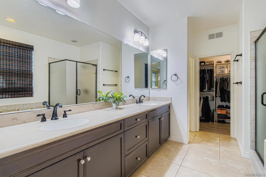 1824 Cyan Ln Property Photo 14