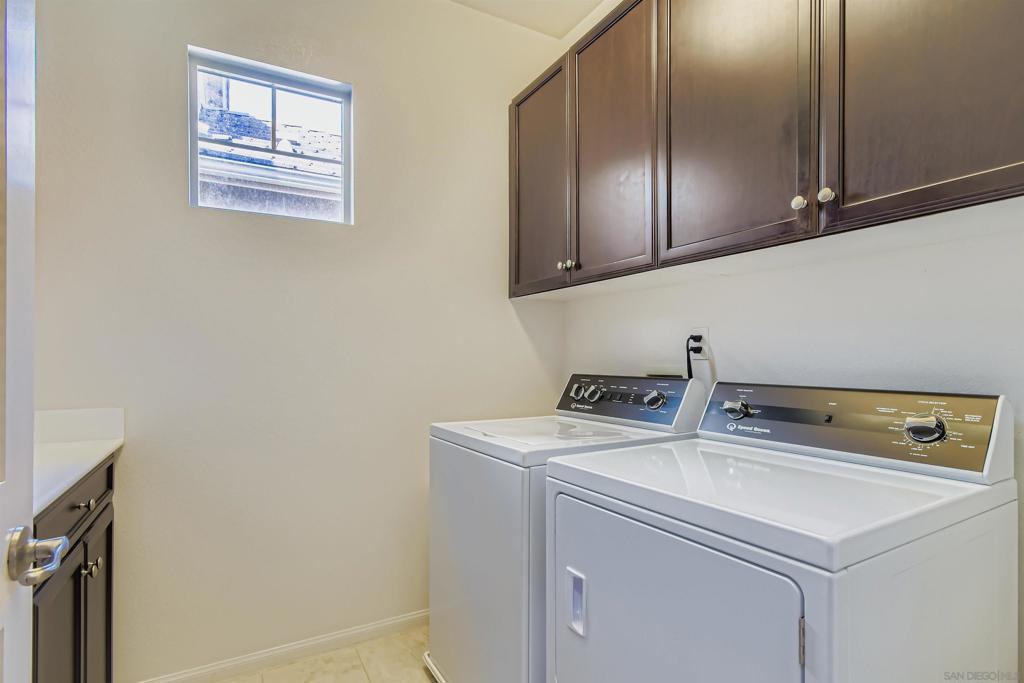 1824 Cyan Ln Property Photo 16