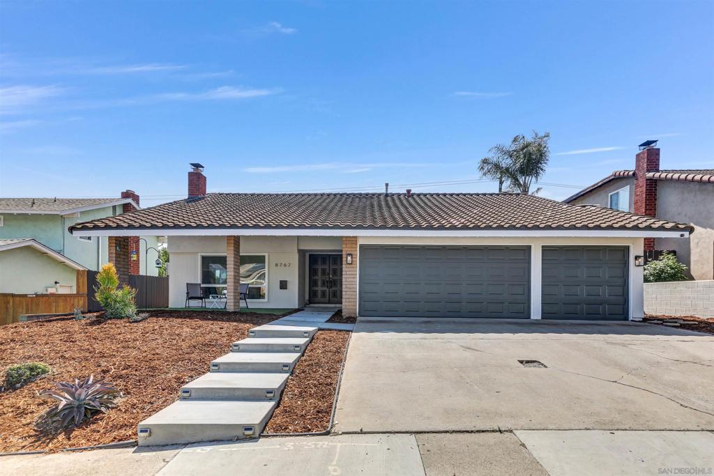 8767 Blue Lake Dr Property Photo 2