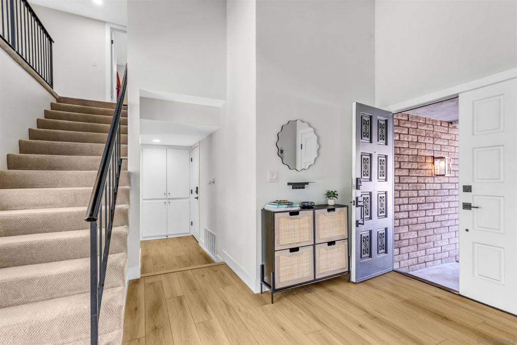 8767 Blue Lake Dr Property Photo 4