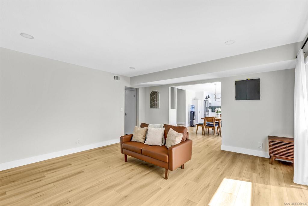 8767 Blue Lake Dr Property Photo 14