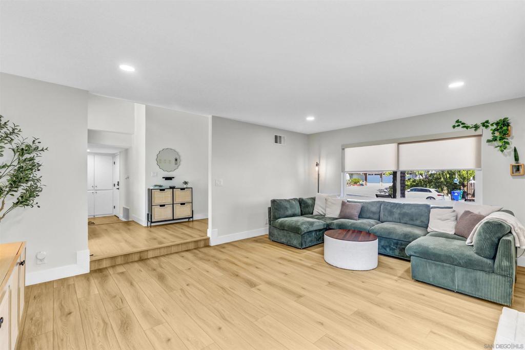 8767 Blue Lake Dr Property Photo 15