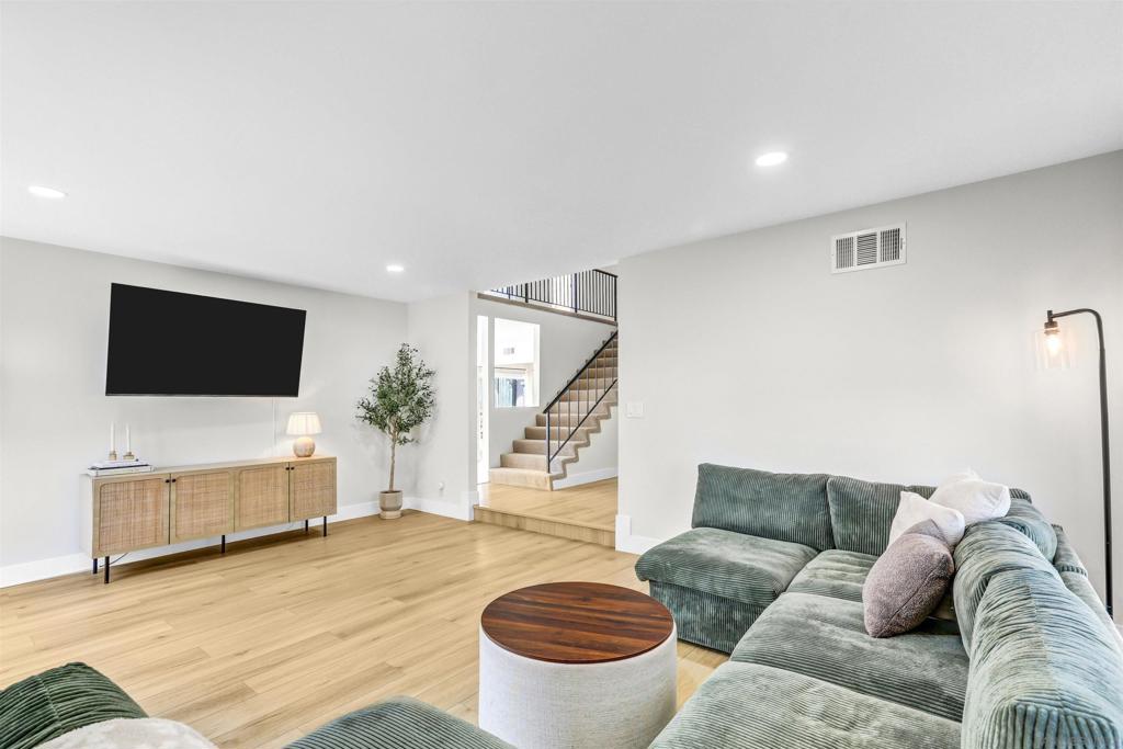 8767 Blue Lake Dr Property Photo 17