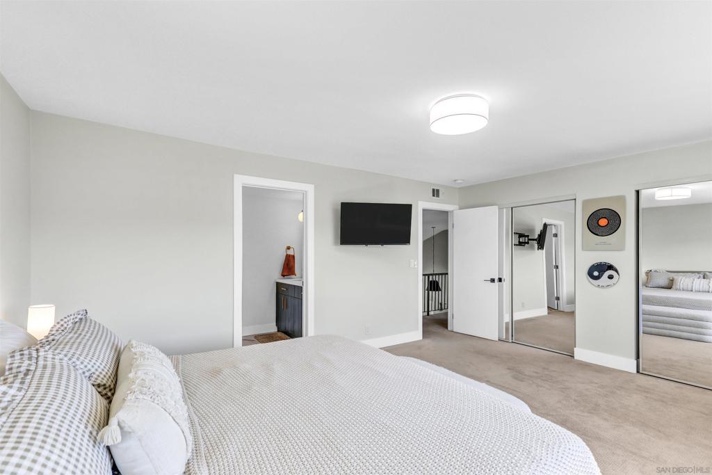 8767 Blue Lake Dr Property Photo 22