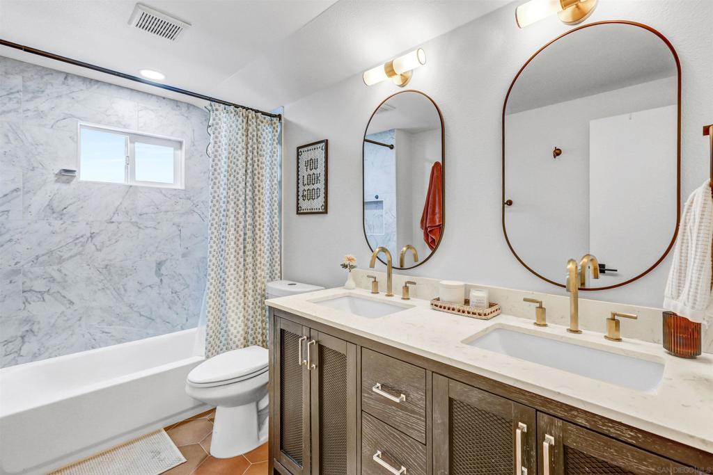 8767 Blue Lake Dr Property Photo 29