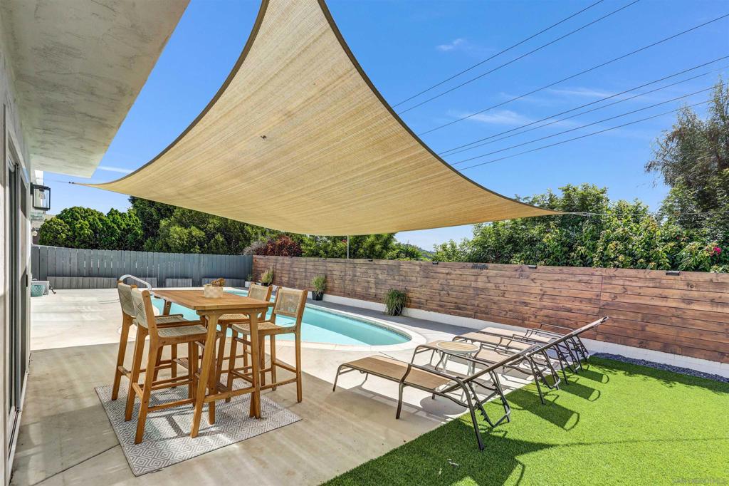 8767 Blue Lake Dr Property Photo 36