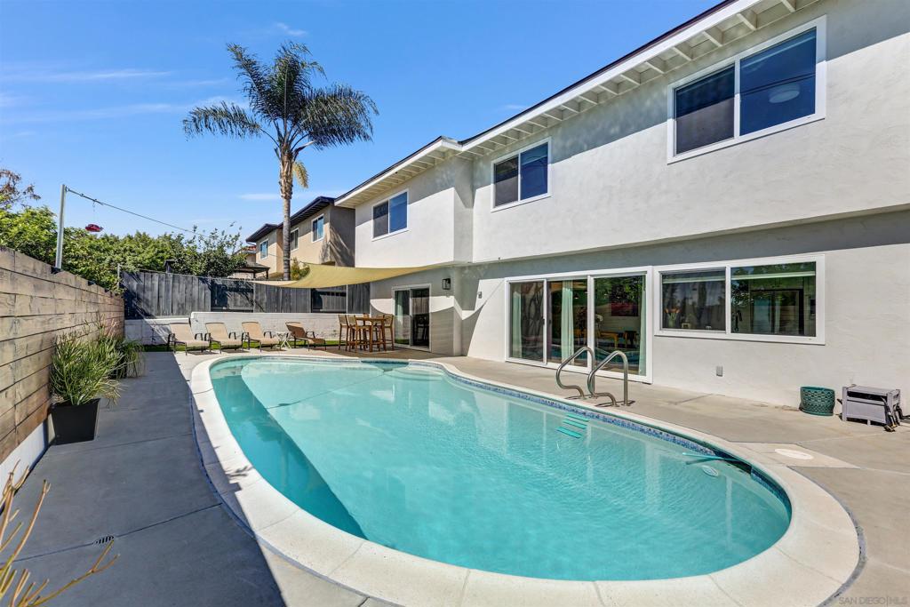 8767 Blue Lake Dr Property Photo 37