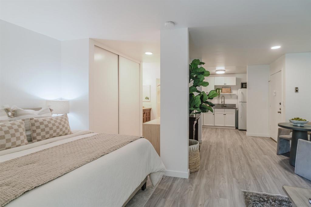 1605 Hotel Circle S B102 Property Photo 9