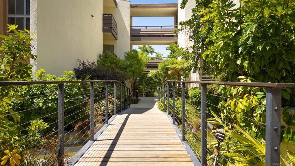 1605 Hotel Circle S B102 Property Photo 37