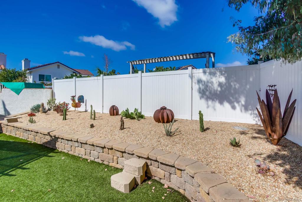 7506 Flanders Drive Property Photo 37