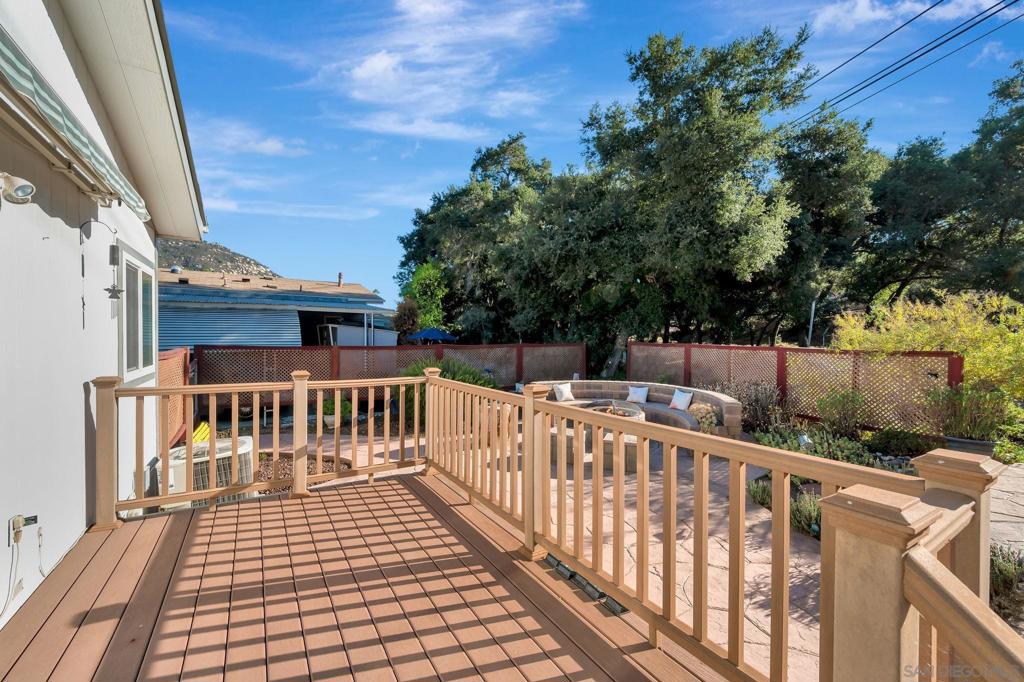 8975 Lawrence Welk Dr 30 Property Photo 23