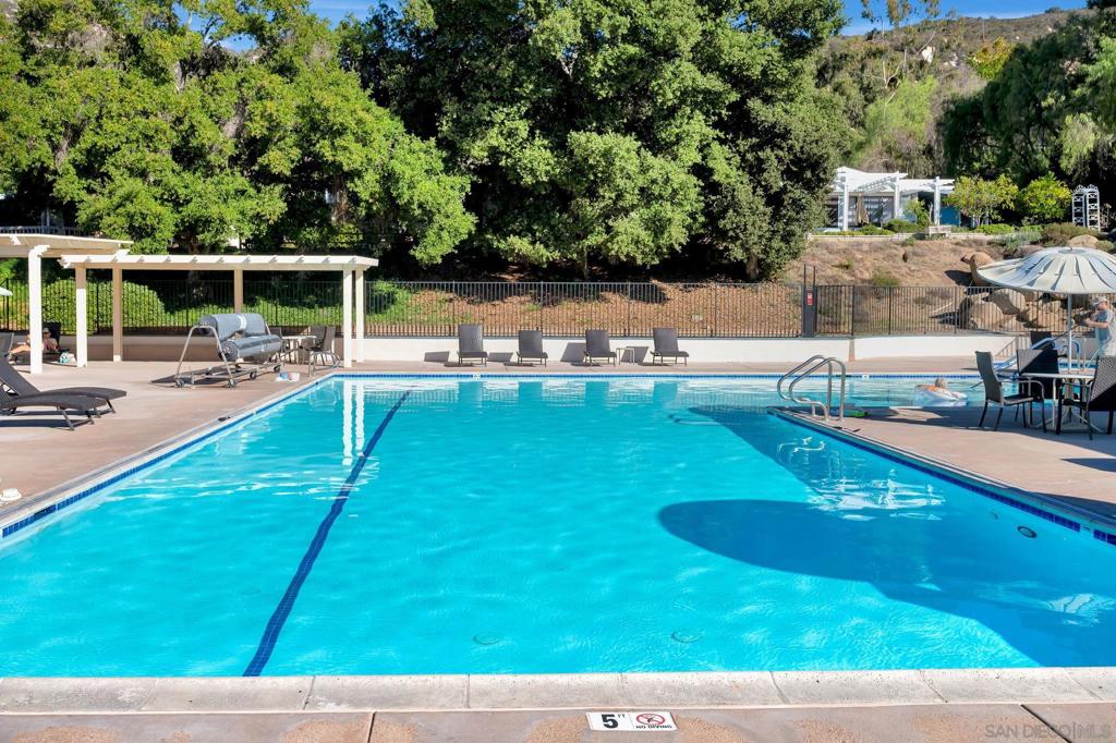 8975 Lawrence Welk Dr 30 Property Photo 31