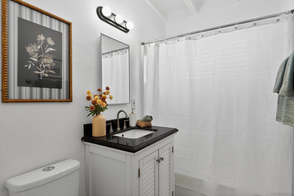 525 Pitta St Property Photo 17