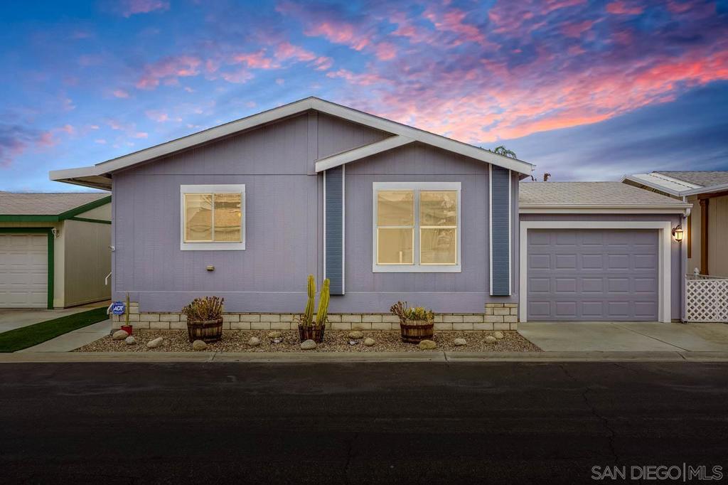 11851 Riverside Dr Spc 206 Property Photo 1