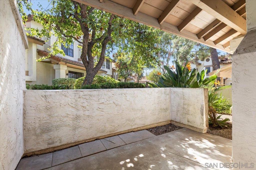 1651 S Juniper St 110 Property Photo 2