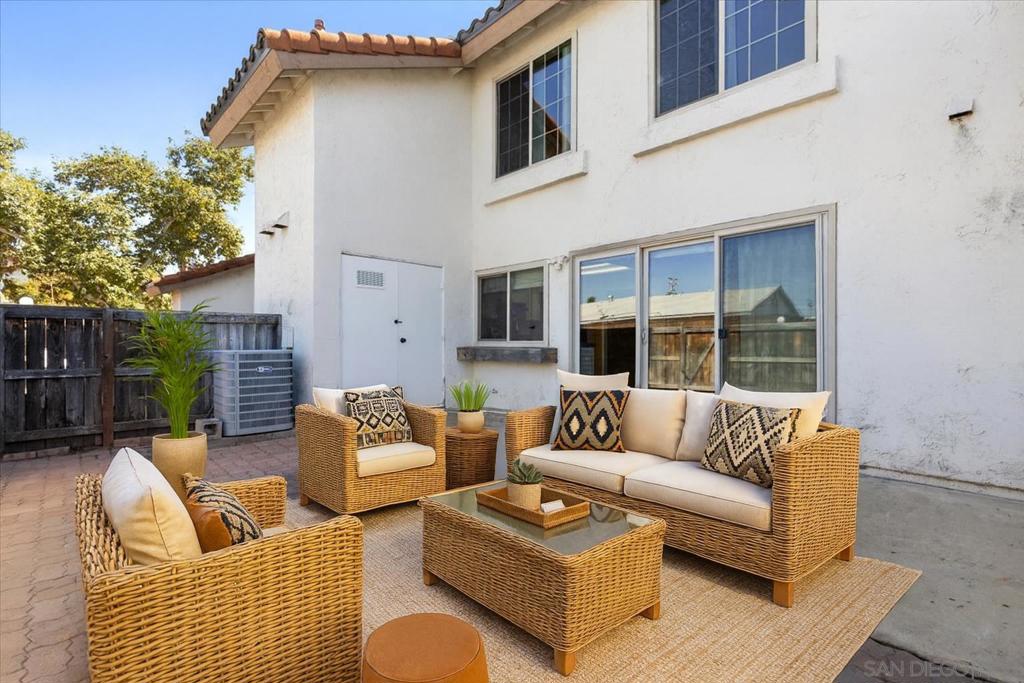 1651 S Juniper St 110 Property Photo 6