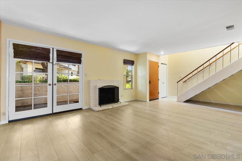 1651 S Juniper St 110 Property Photo 7