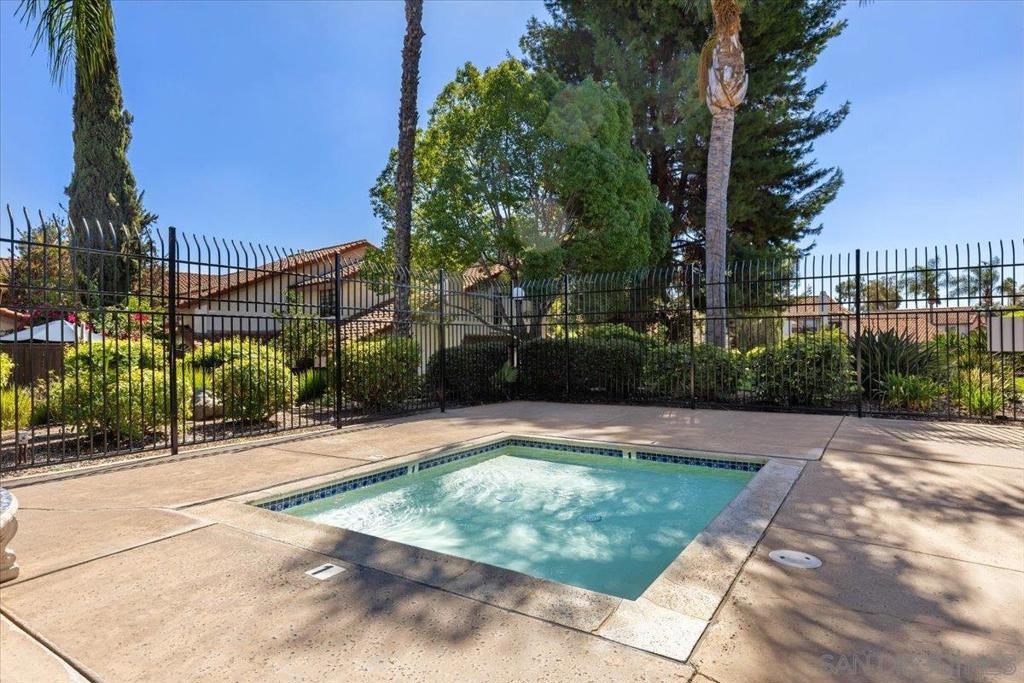 1651 S Juniper St 110 Property Photo 30